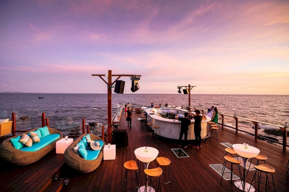 Sunset Sanato Beach Club features a lively atmosphere, outdoor beach parties, and magical Phu Quoc sunsets
